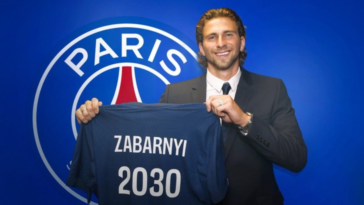 PSG Resmi Dapatkan Illya Zabarnyi dari Bournemouth